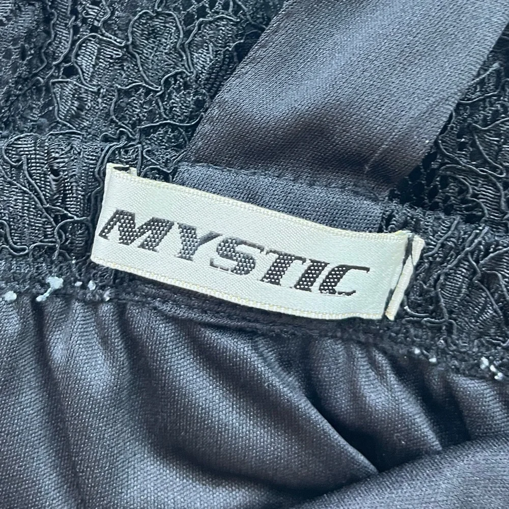 ModCloth Mystic Black Lace Sheath One Shoulder Dress Ruched N246-12 - Picture 3 of 7